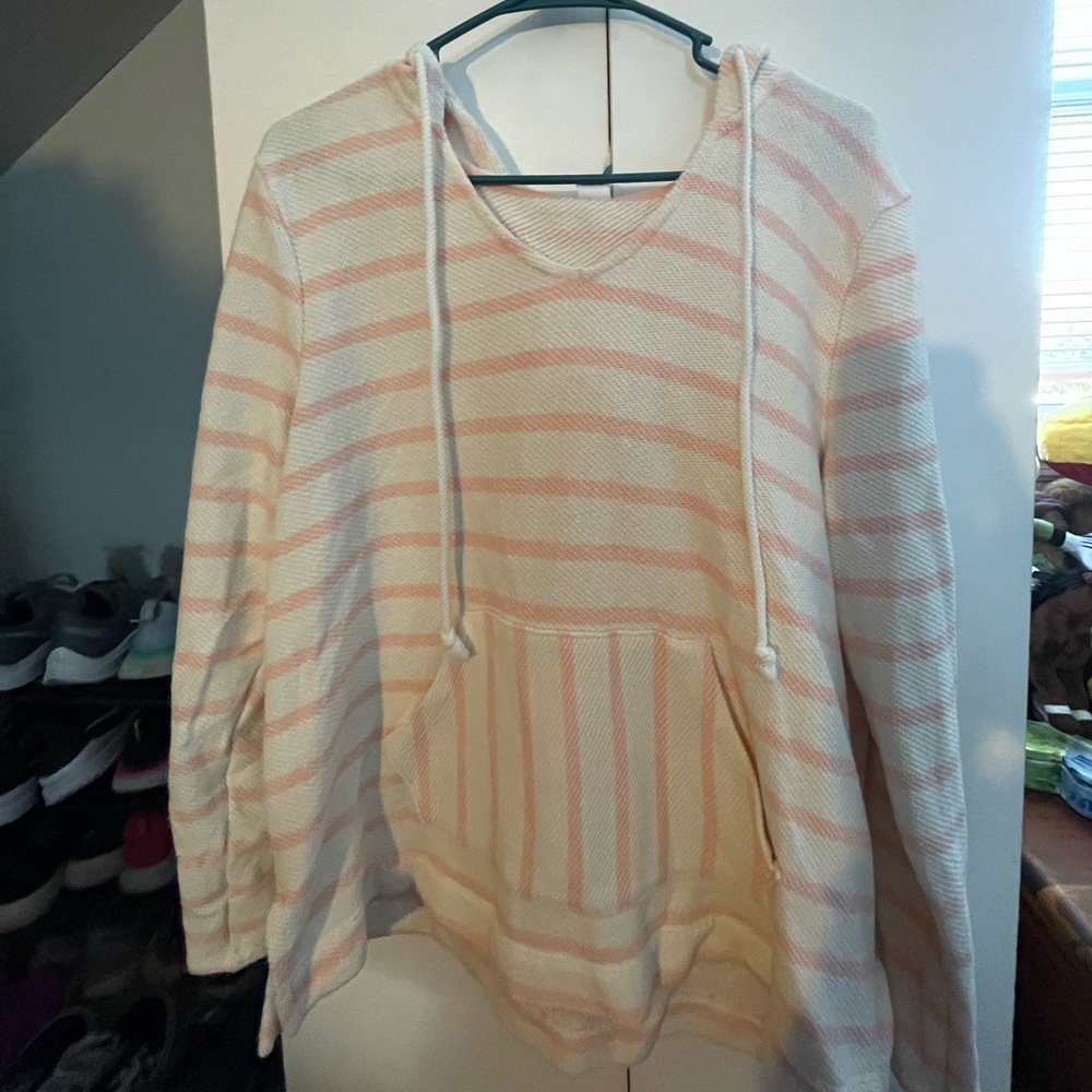 Old Navy Sweatshirt